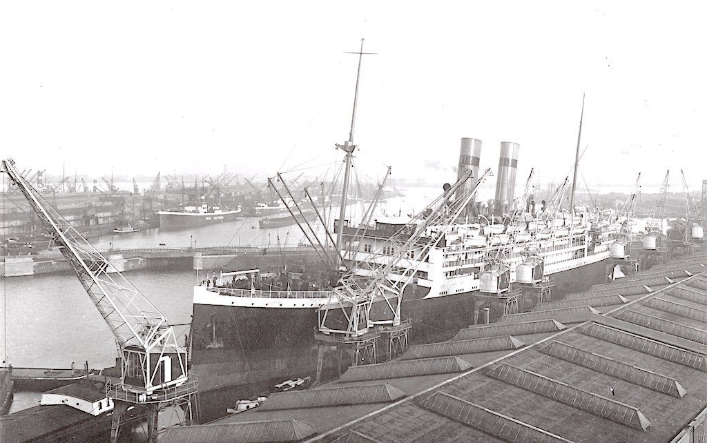 S.S. Gelria no Porto de Amsterdam em 1914